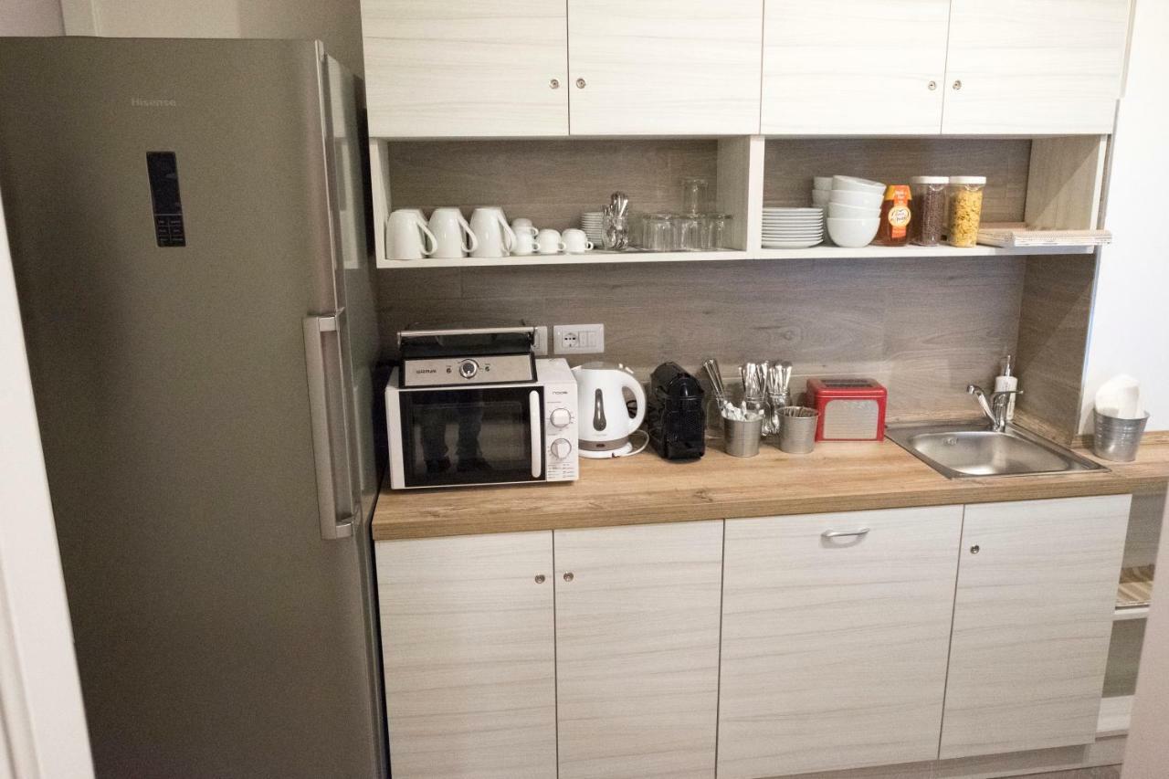 Dimora Flegrea Room & Breakfast Pozzuoli Buitenkant foto
