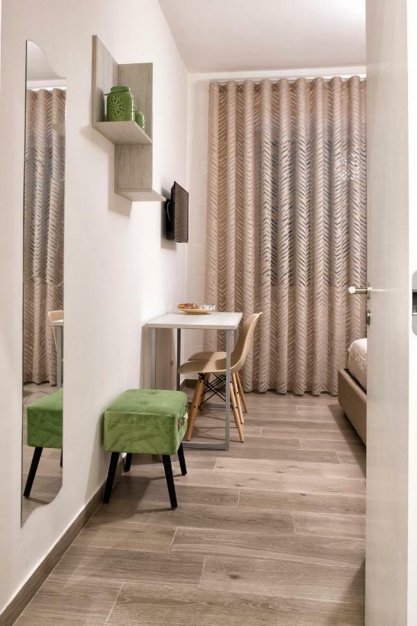 Dimora Flegrea Room & Breakfast Pozzuoli Buitenkant foto