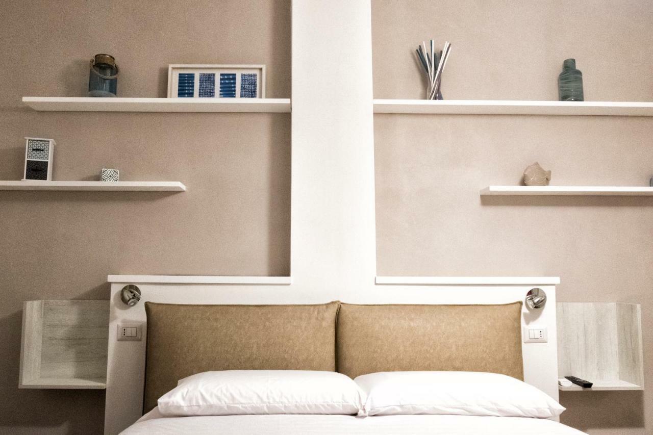 Dimora Flegrea Room & Breakfast Pozzuoli Buitenkant foto